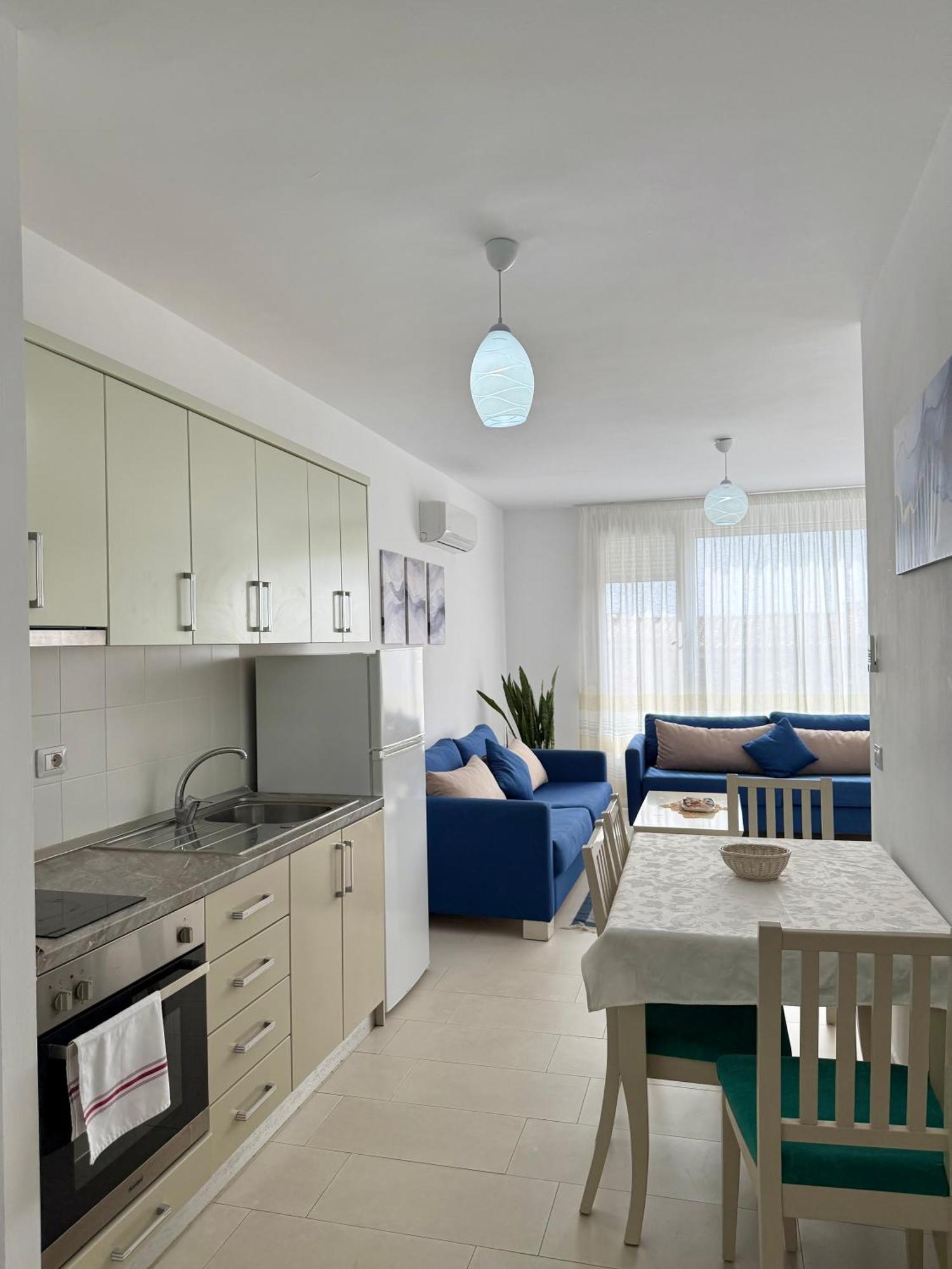 Bellavista Apartments Bougainville Bay Саранде Екстериор снимка