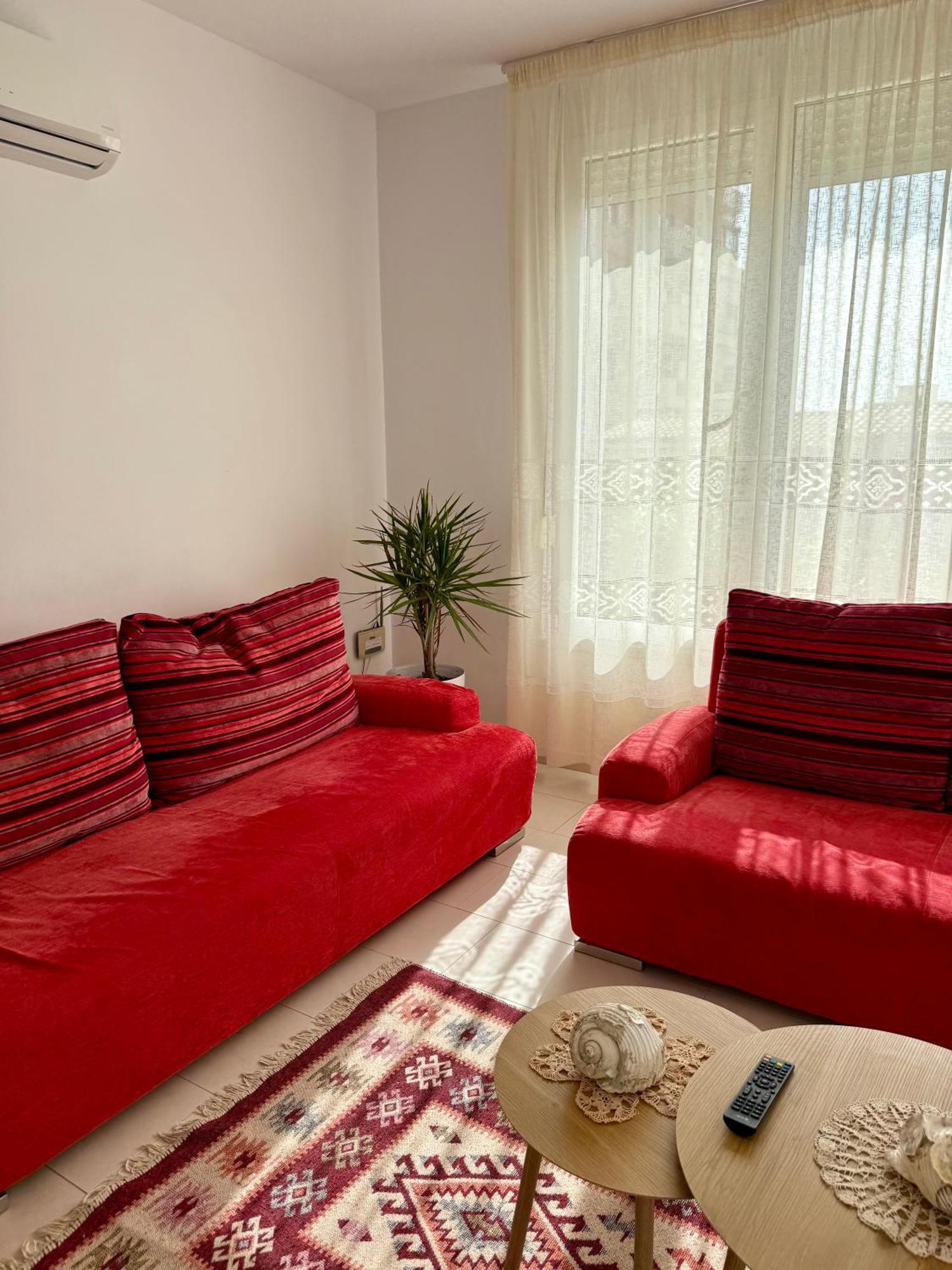Bellavista Apartments Bougainville Bay Саранде Екстериор снимка