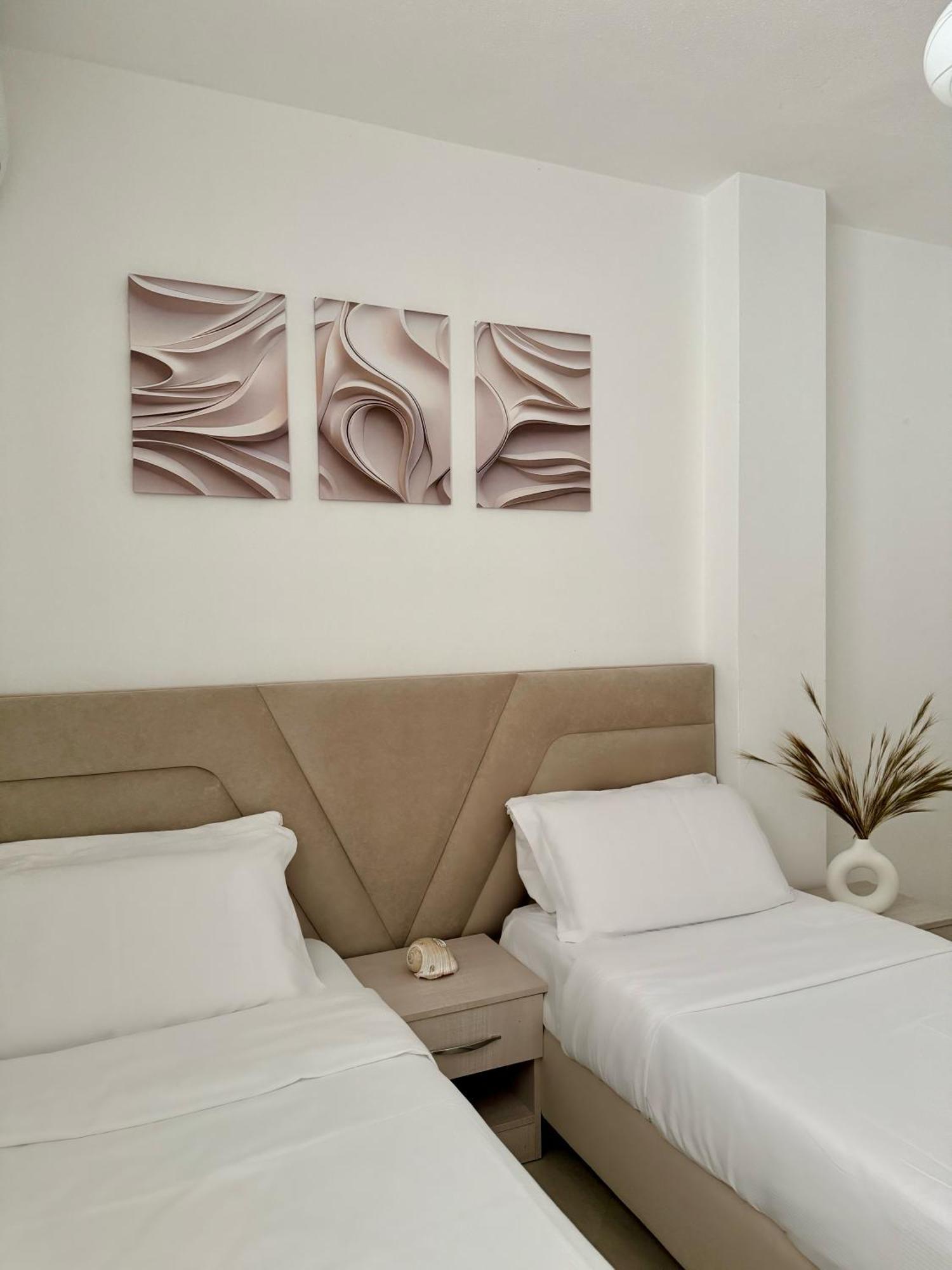 Bellavista Apartments Bougainville Bay Саранде Екстериор снимка